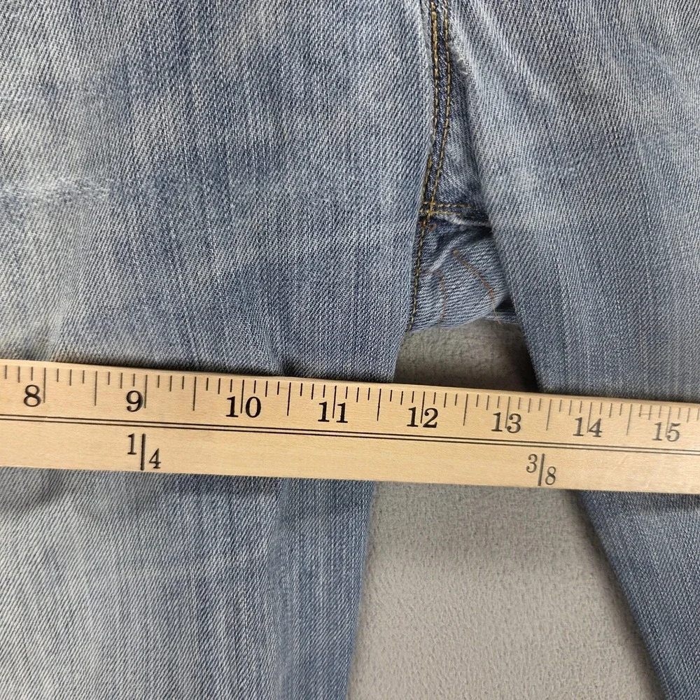 Levis 13154 important